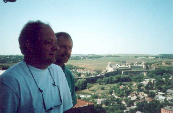Krzysztof i Janio podziwiaj Kamieniec z Minaretu